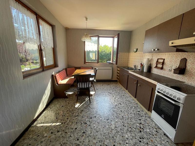 Maison - 110 m² - 5 pièces