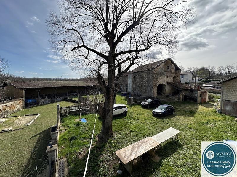 Maison - 297 m² - 11 pièces