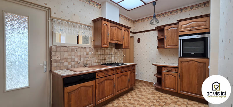 Maison - 75 m² - 5 pièces