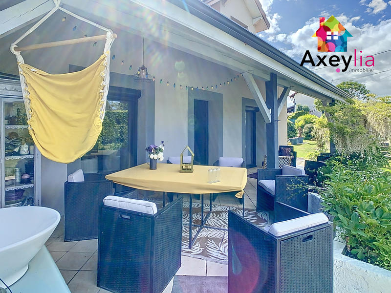 Maison - 127 m² - 6 pièces