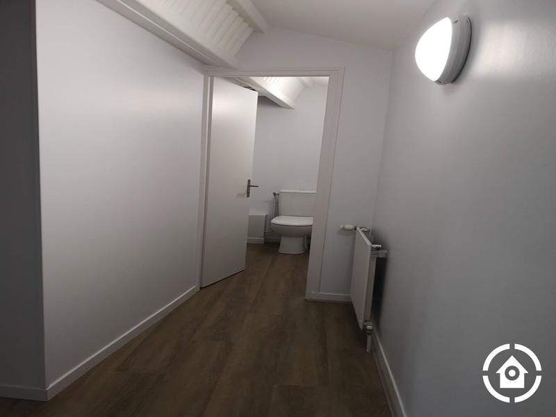 Bureau - 43 m² - 2 pièces