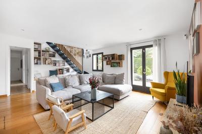 Maison - 151 m² - 6 pièces