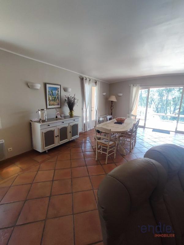 Maison - 142 m² - 4 pièces