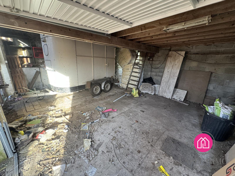 Maison - 167 m² - 7 pièces