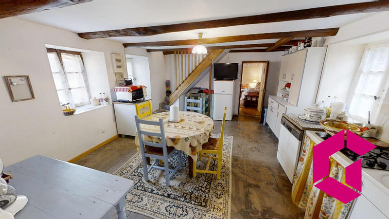 Maison ancienne - 64 m² - 3 pièces