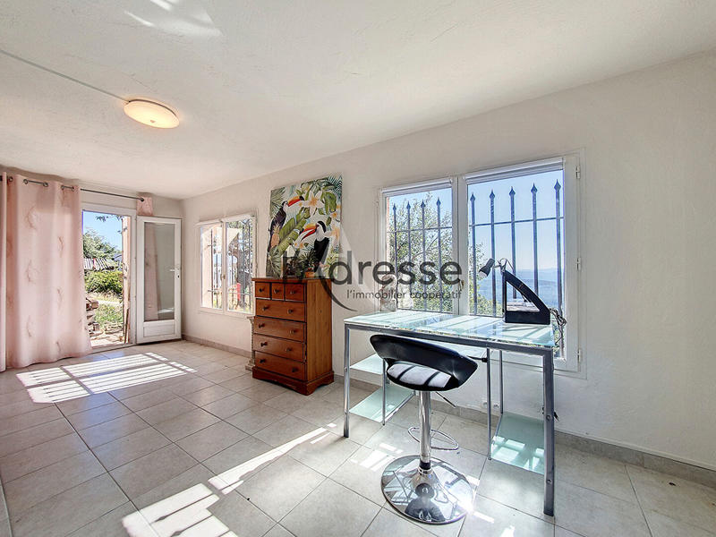 Villa - 120 m² - 5 pièces