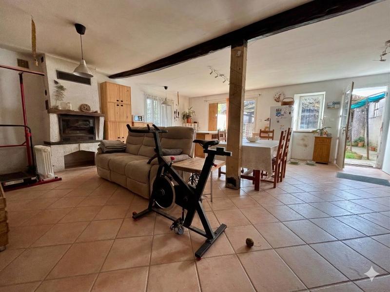 Maison - 100 m² - 4 pièces