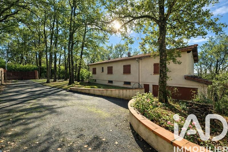 Maison - 156 m² - 5 pièces