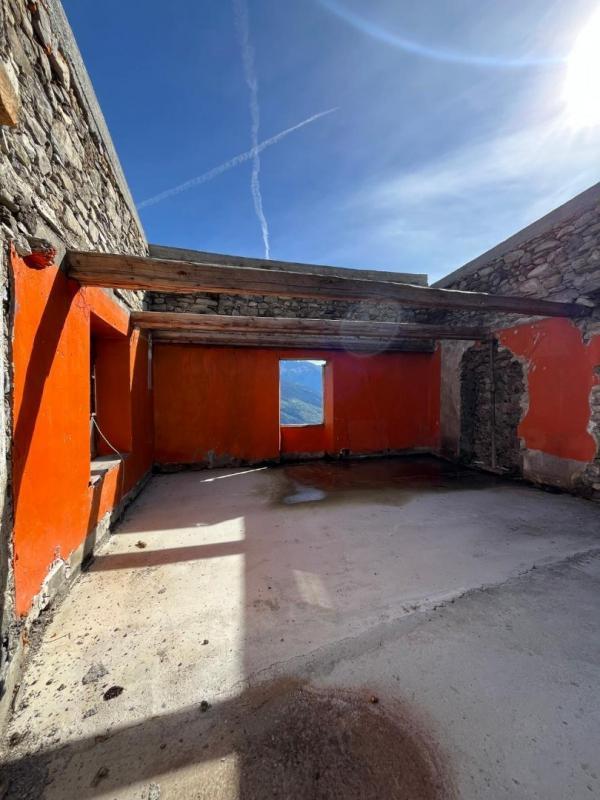 Maison - 298 m² - 6 pièces