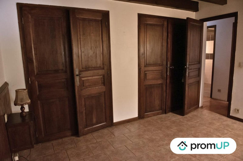 Maison - 170 m² - 8 pièces