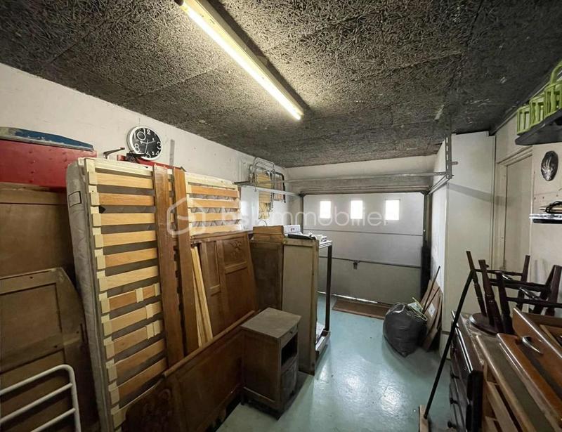 Maison traditionnelle - 88 m² - 5 pièces