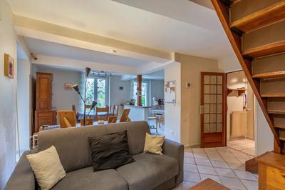 Appartement - 136 m² - 4 pièces