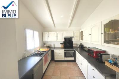 Pavillon - 90 m² - 4 pièces