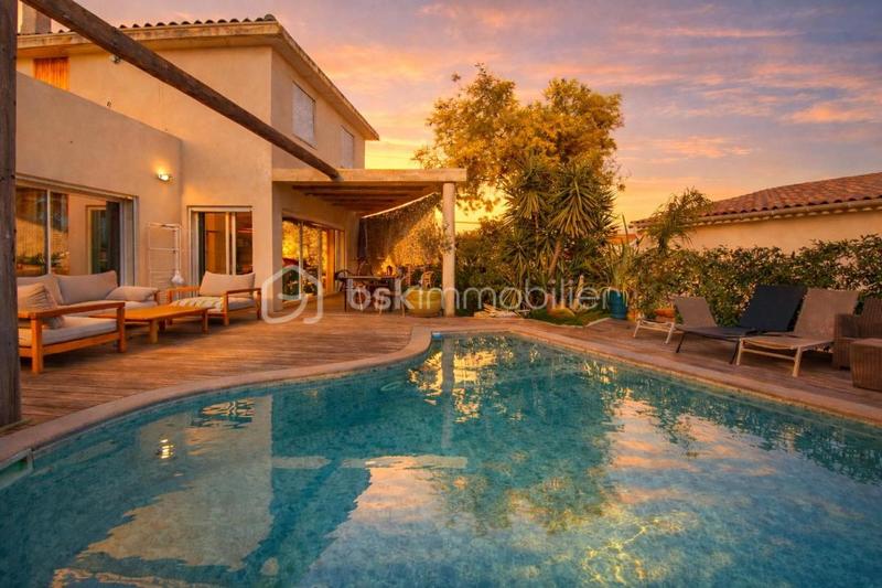 Maison d'architecte - 151 m² - 5 pièces