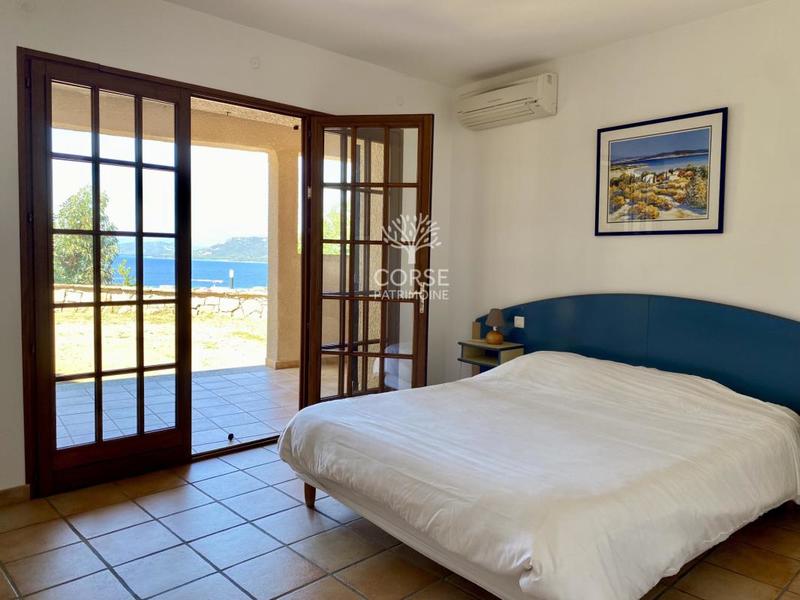 Villa - 282 m² - 7 pièces