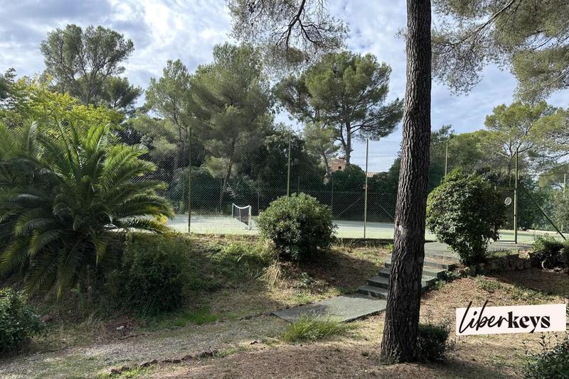 Maison - 85 m² - 3 pièces