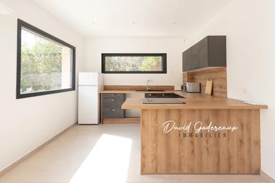 Maison jumelée - 125 m² - 5 pièces