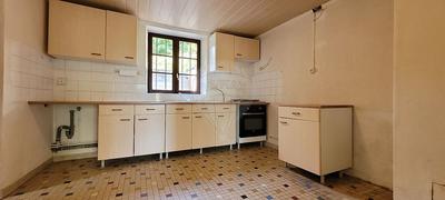 Maison - 106 m² - 5 pièces