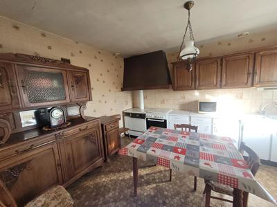 Maison de village - 70 m² - 4 pièces