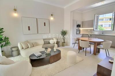 Maison - 135 m² - 7 pièces