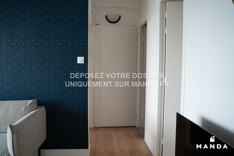 Chambre - 10 m² - 5 pièces