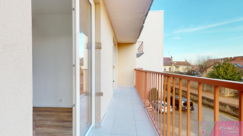 Appartement - 89 m² - 5 pièces