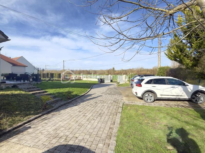 Maison - 145 m² - 6 pièces