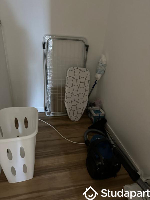 Chambre - 12 m² - 1 pièce