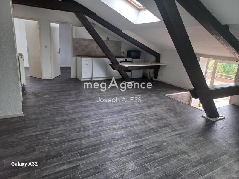 Appartement - 74 m² - 3 pièces