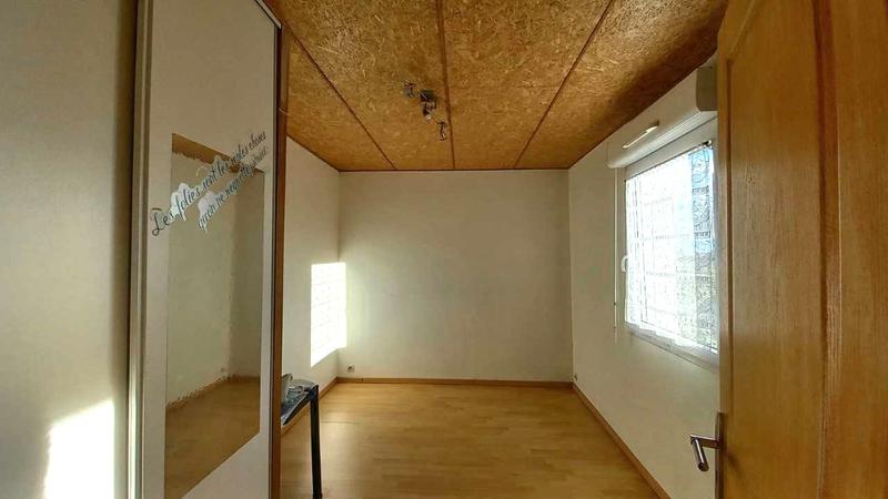 Maison - 103 m² - 5 pièces