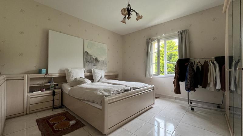 Maison traditionnelle - 190 m² - 6 pièces