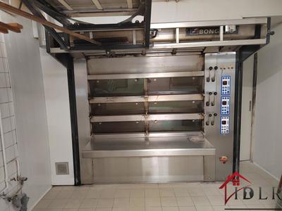 Fonds de commerce - Local commercial - 114 m²