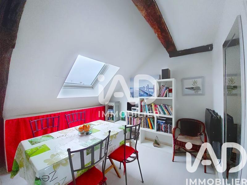 Studio - 30 m² - 1 pièce