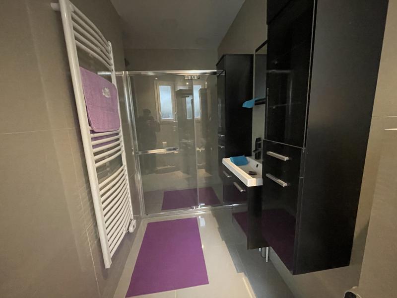 Maison traditionnelle - 176 m² - 7 pièces