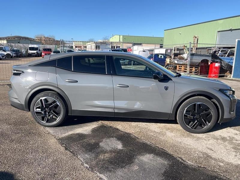 Peugeot 408 Hybrid 145 e-Dcs6 Gt