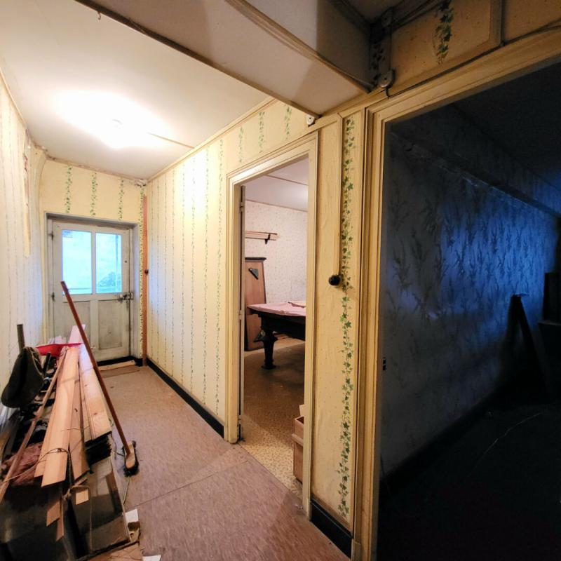 Maison - 99 m² - 7 pièces