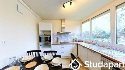 Chambre - 13 m² - 1 pièce