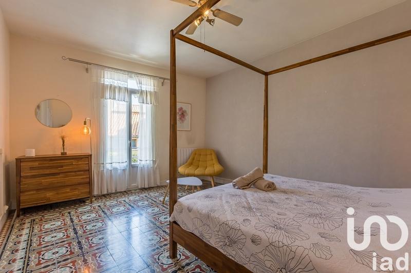 Maison de village - 241 m² - 5 pièces