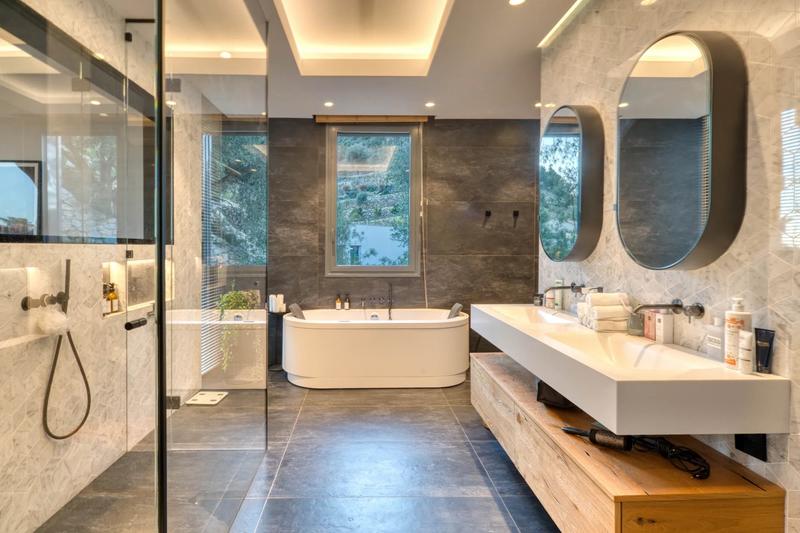 Villa - 484 m² - 12 pièces