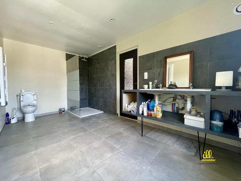 Maison - 117 m² - 5 pièces