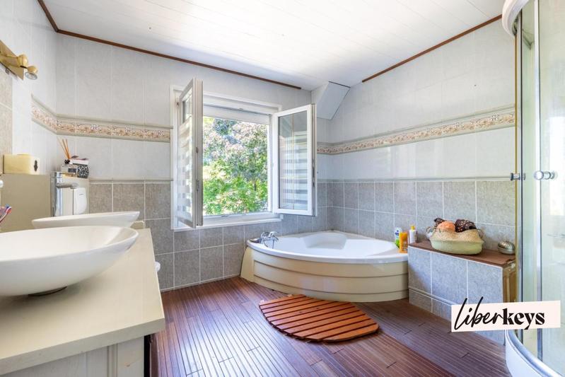 Maison - 132 m² - 5 pièces