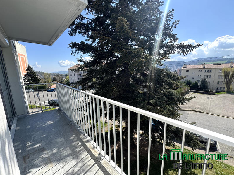 Appartement - 77 m² - 4 pièces