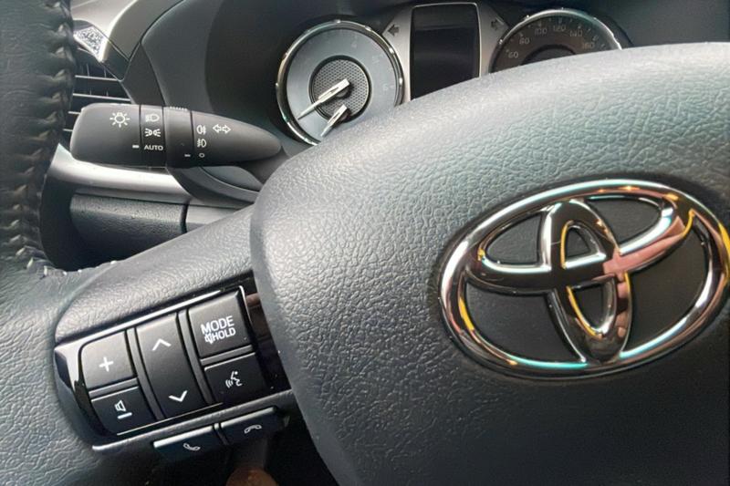 Toyota Hilux 2.8 D4-D 204 Legende 4pl