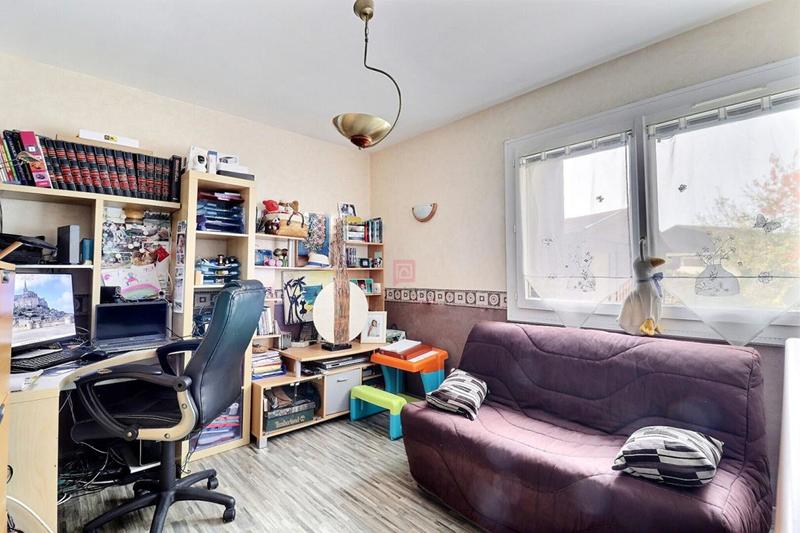 Maison - 97 m² - 5 pièces