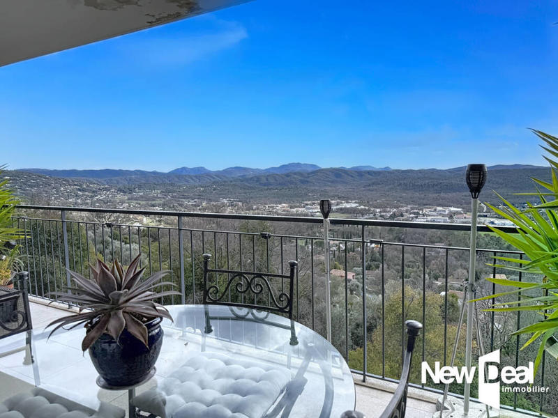 Appartement - 56 m² - 3 pièces