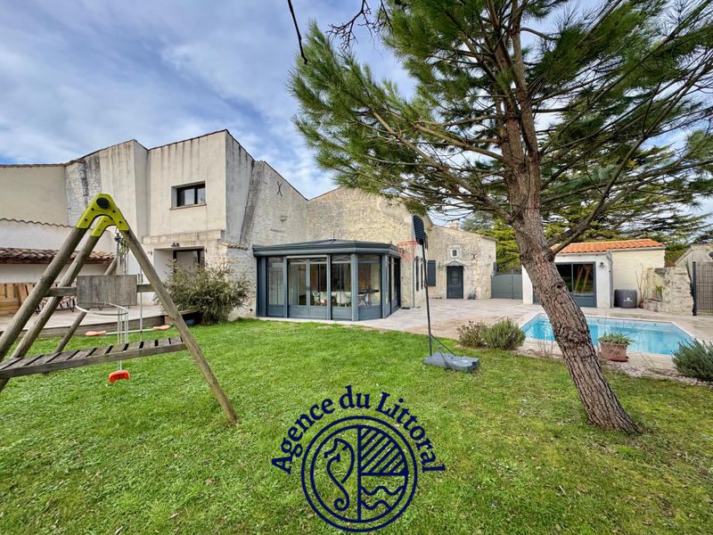 Maison - 165 m² - 7 pièces