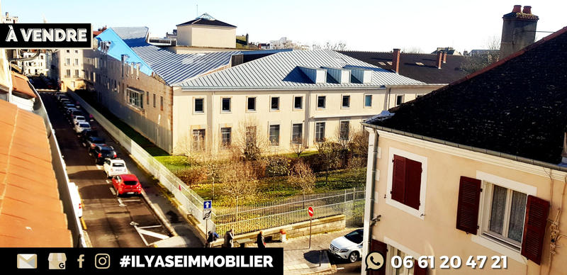 Immeuble - 444 m² - 24 pièces