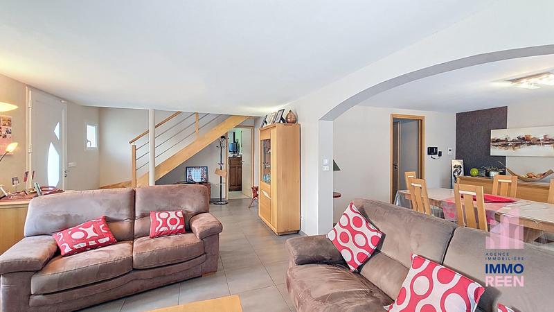 Villa - 177 m² - 8 pièces