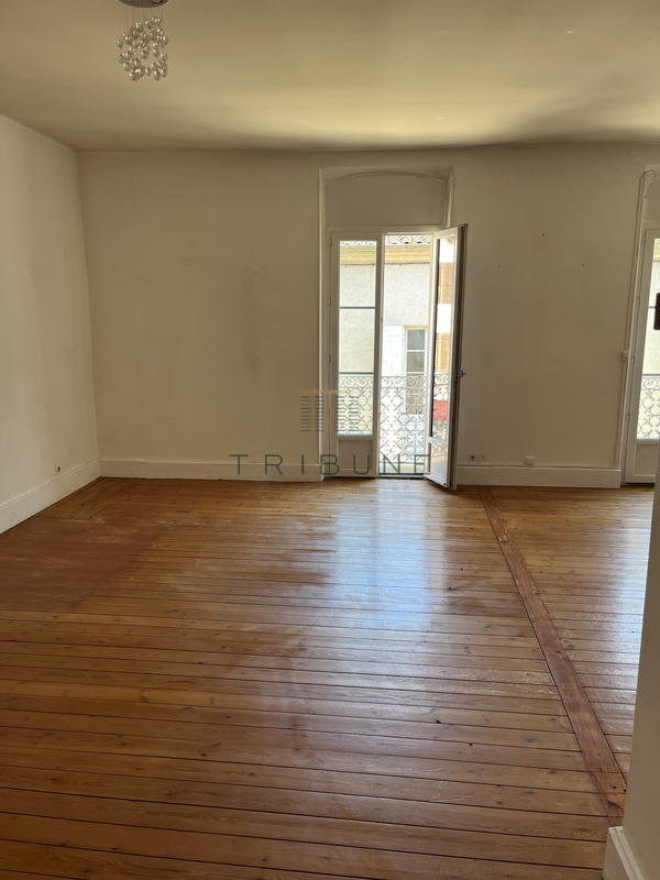 Immeuble - 278 m² - 12 pièces