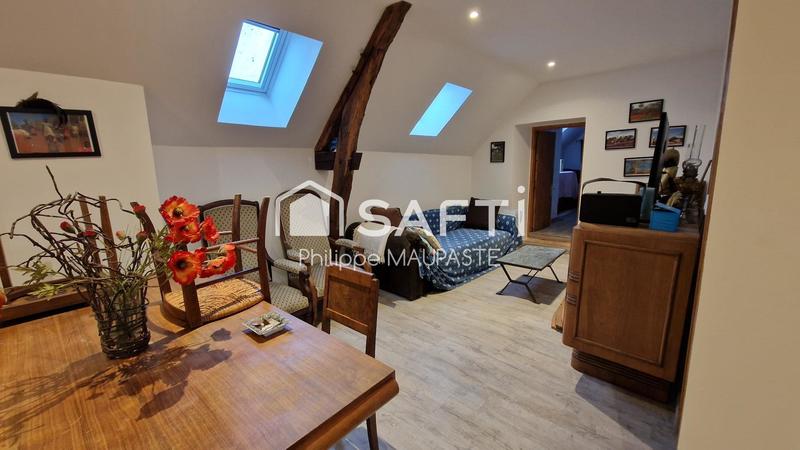 Maison - 215 m² - 10 pièces